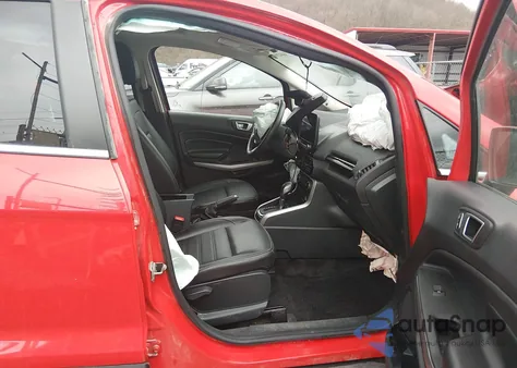 2021 Ford Ecosport Titanium z USA, uszkodzony, nr VIN MAJ6S3KL2MC436694